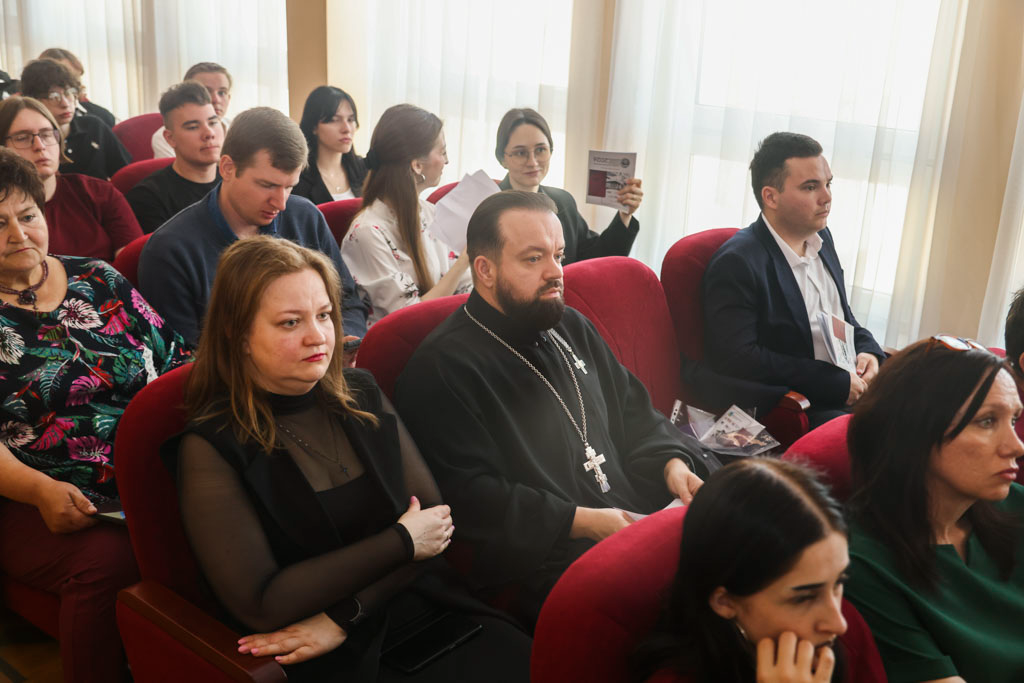 Изображение новости: Державинцы – участники Всероссийской краеведческой конференции «Тамбов и Тамбовский край в прошлом, настоящем и будущем»